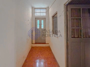 Moradia T1 para Venda em Santa Marinha e São Pedro da Afurada