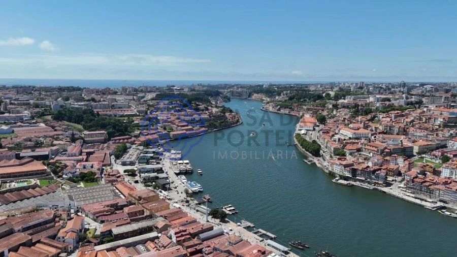 Moradia T1 para Venda em Santa Marinha e São Pedro da Afurada Foto 30