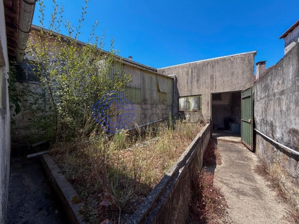 Moradia T1 para Venda em Santa Marinha e São Pedro da Afurada Foto 20