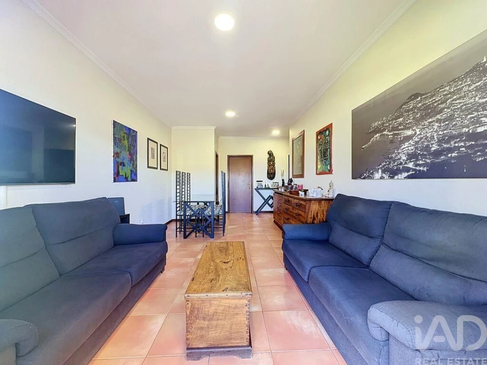 Apartamento T2 para Venda em Caniço Foto 5