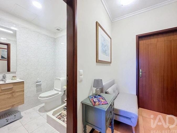 Apartamento T2 para Venda em Caniço Foto 20