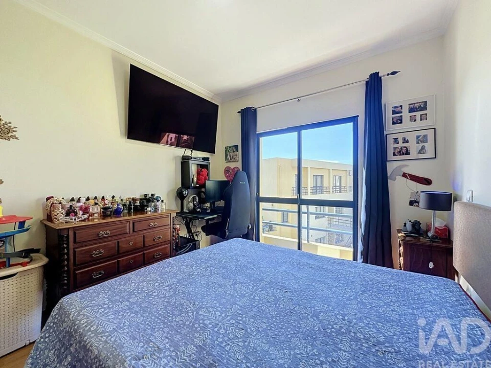 Apartamento T2 para Venda em Caniço Foto 10