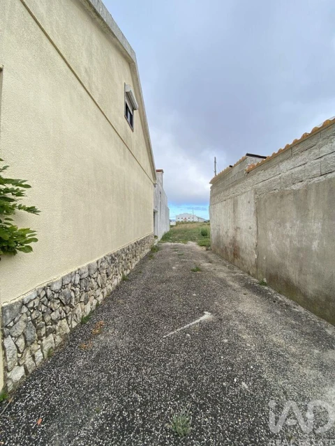 Terreno para Venda em Barrio
