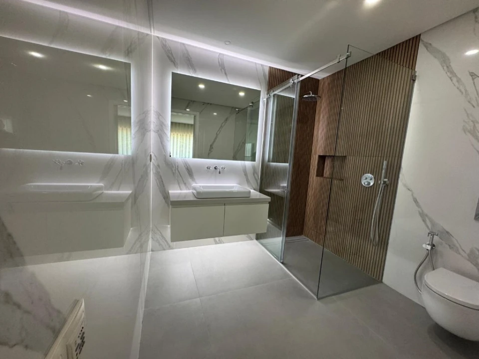 Apartamento T2 para Venda em Quarteira Foto 35