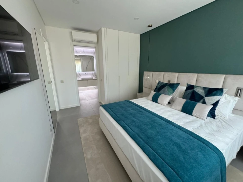 Apartamento T2 para Venda em Quarteira Foto 22