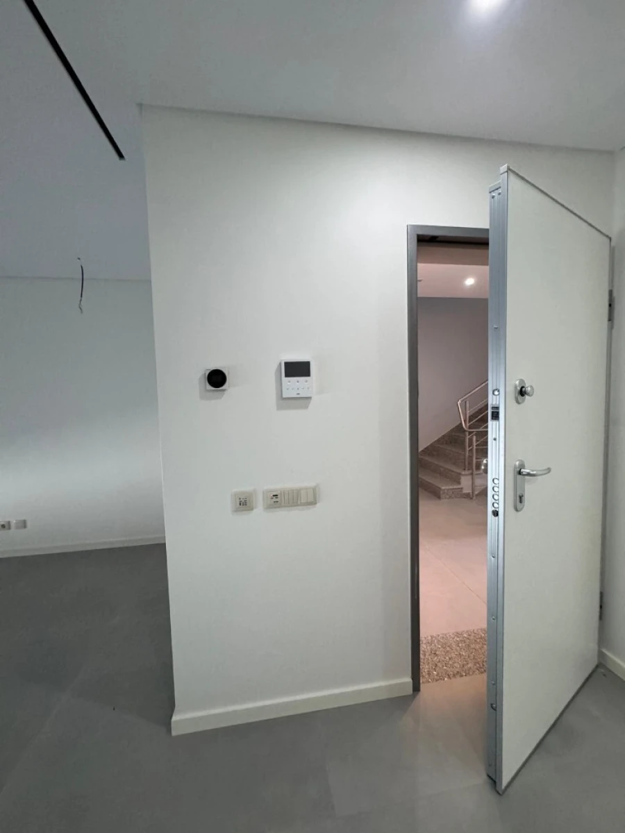 Apartamento T2 para Venda em Quarteira Foto 13