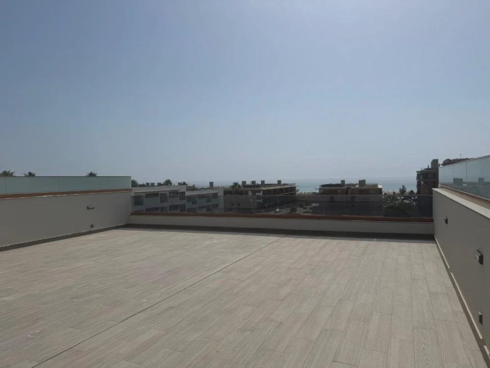 Apartamento T2 para Venda em Quarteira Foto 36