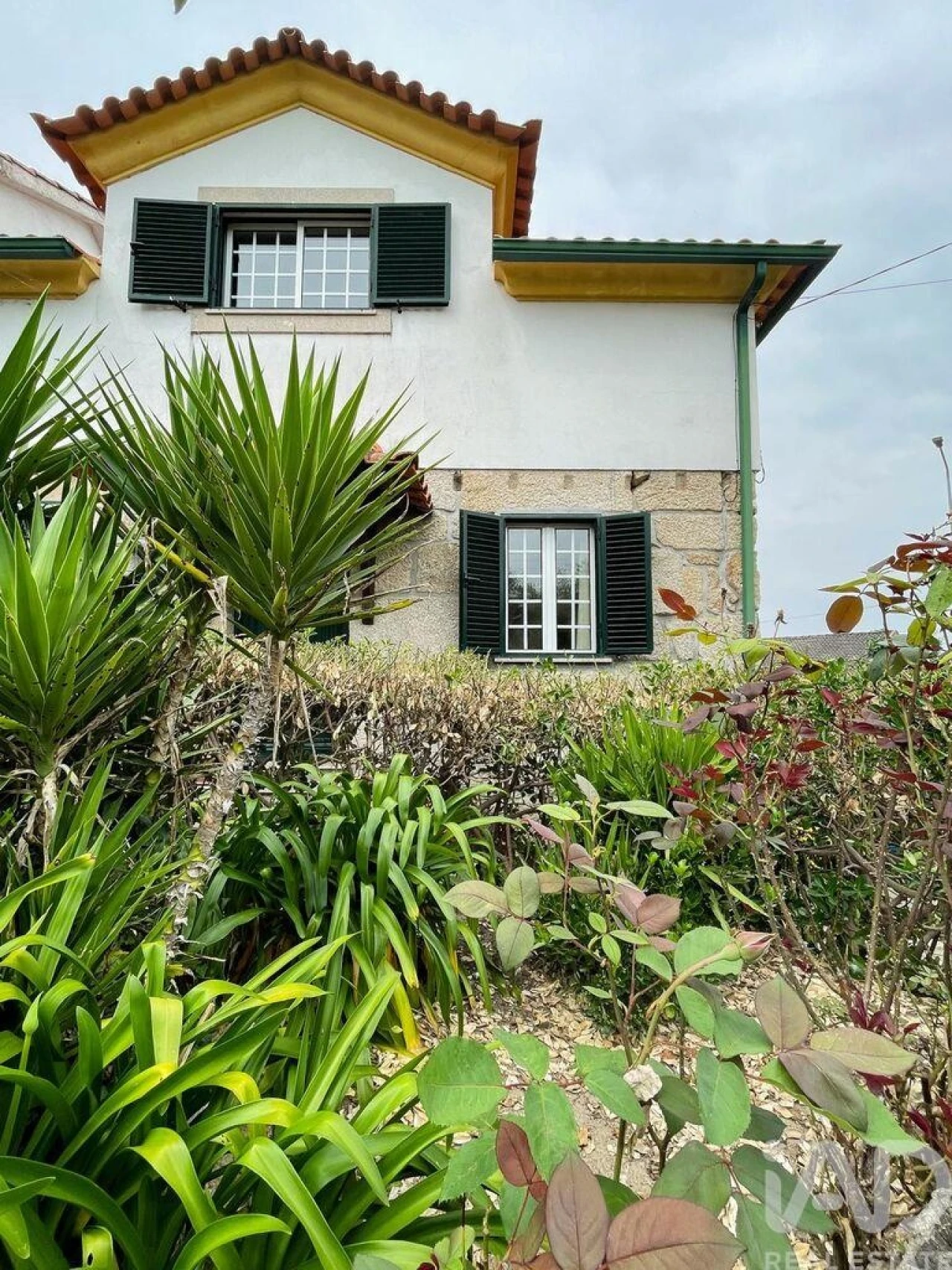 Prédio para Venda em Canas de Senhorim Foto 8