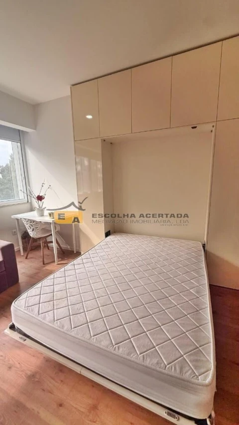 Apartamento para Venda em Ramalde