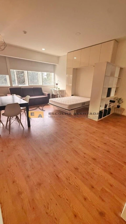 Apartamento para Venda em Ramalde