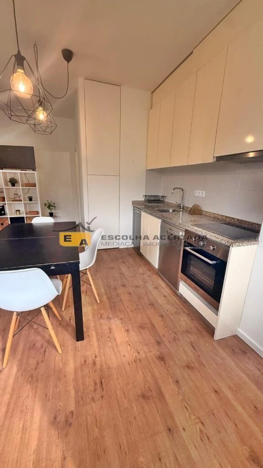 Apartamento para Venda em Ramalde Foto 7