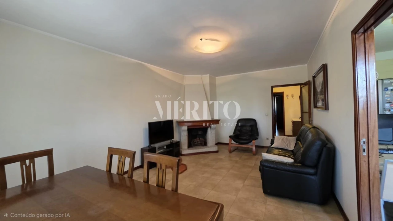 Apartamento T2 para Venda em Barcelos, V.Boa, V.Frescainha Foto 1