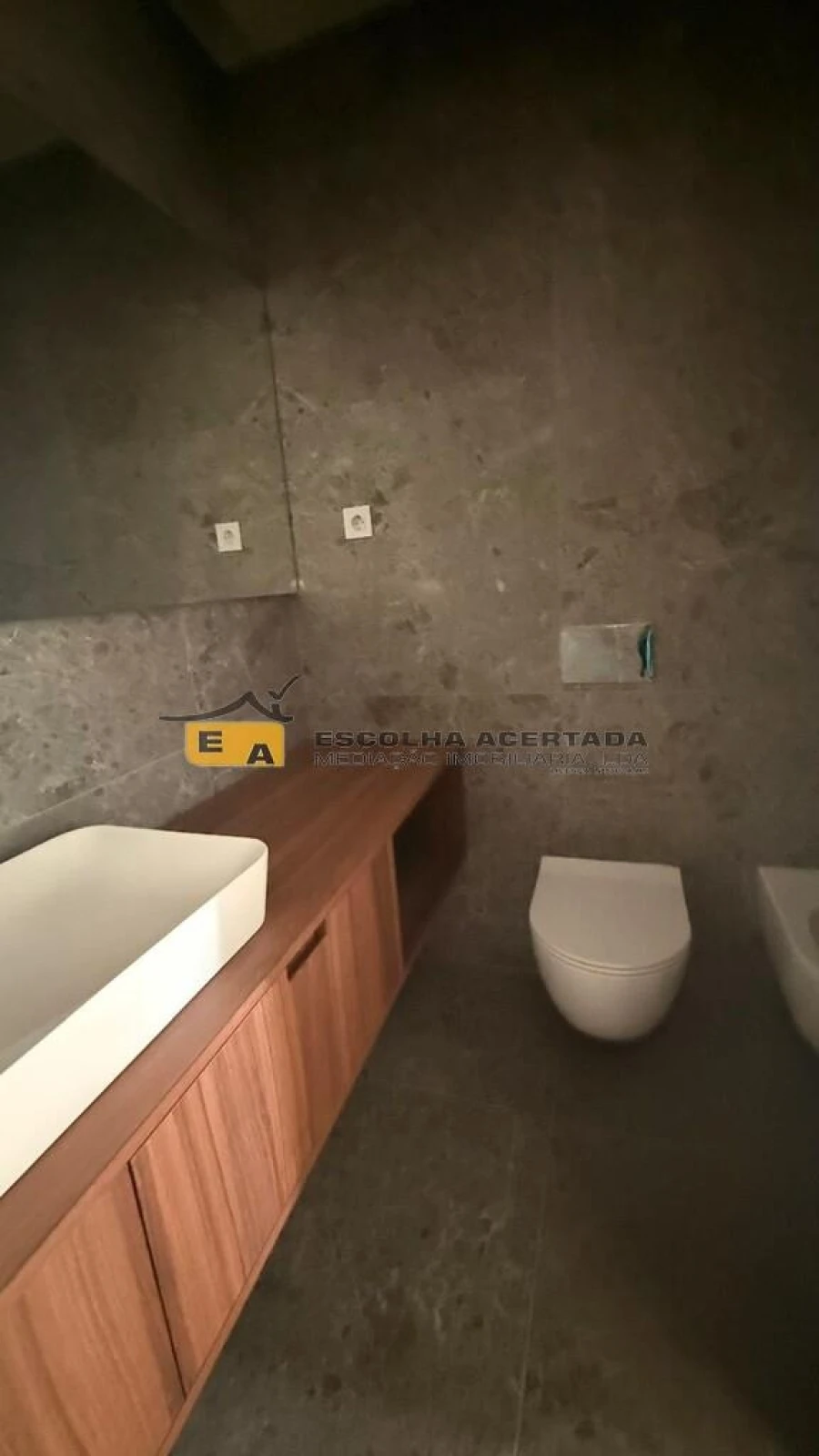 Apartamento T2 para Venda em Cidade da Maia Foto 24