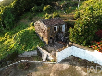 Moradia para Venda em Ribeiras