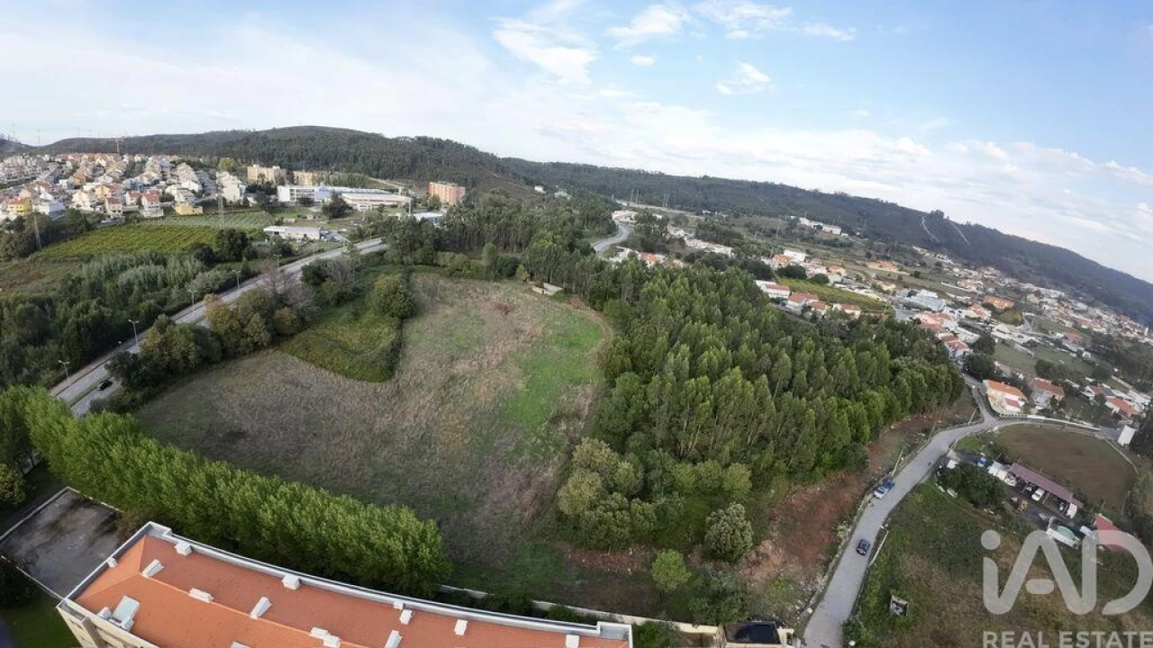 Terreno para Venda em Valongo Foto 1