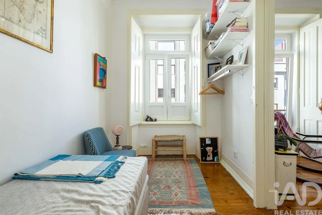 Apartamento T2 para Arrendamento em Campo de Ourique Foto 19