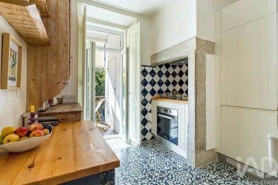Apartamento T2 para Arrendamento em Campo de Ourique