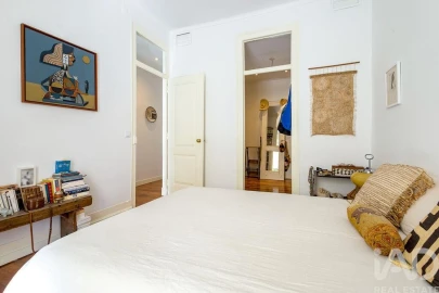 Apartamento T2 para Arrendamento em Campo de Ourique