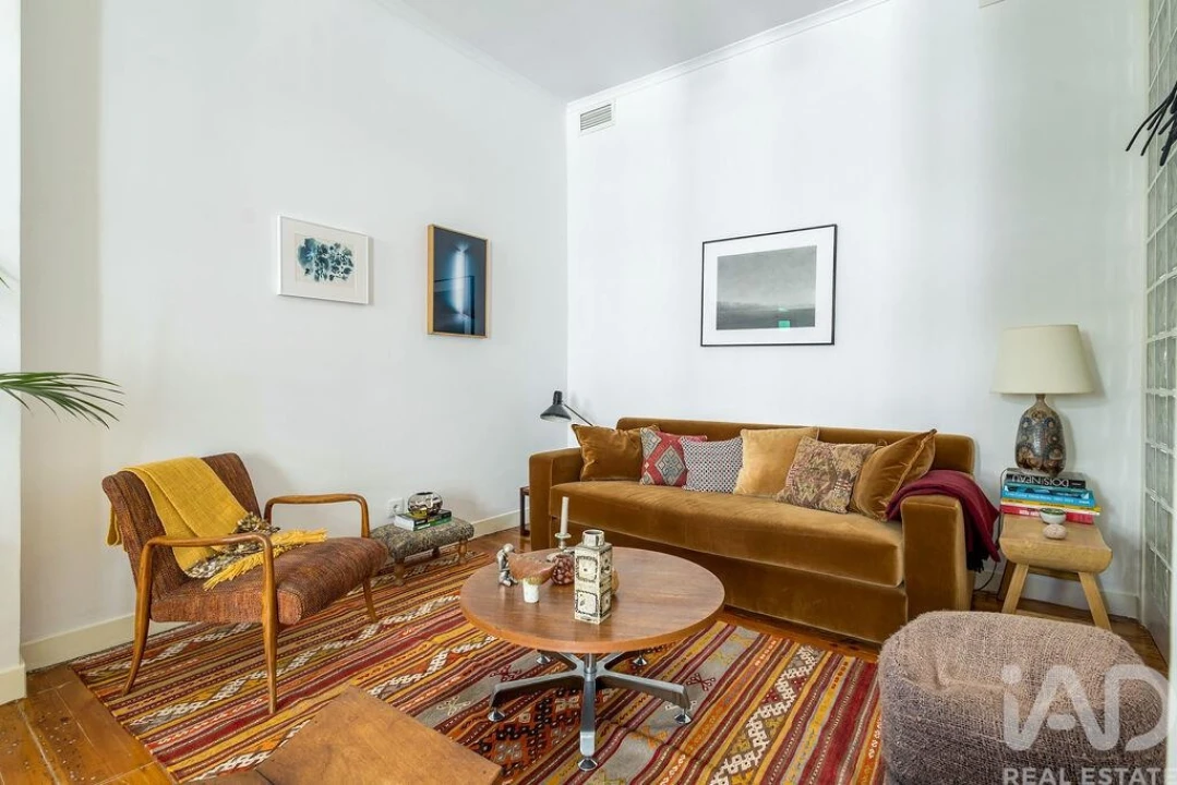 Apartamento T2 para Arrendamento em Campo de Ourique Foto 3