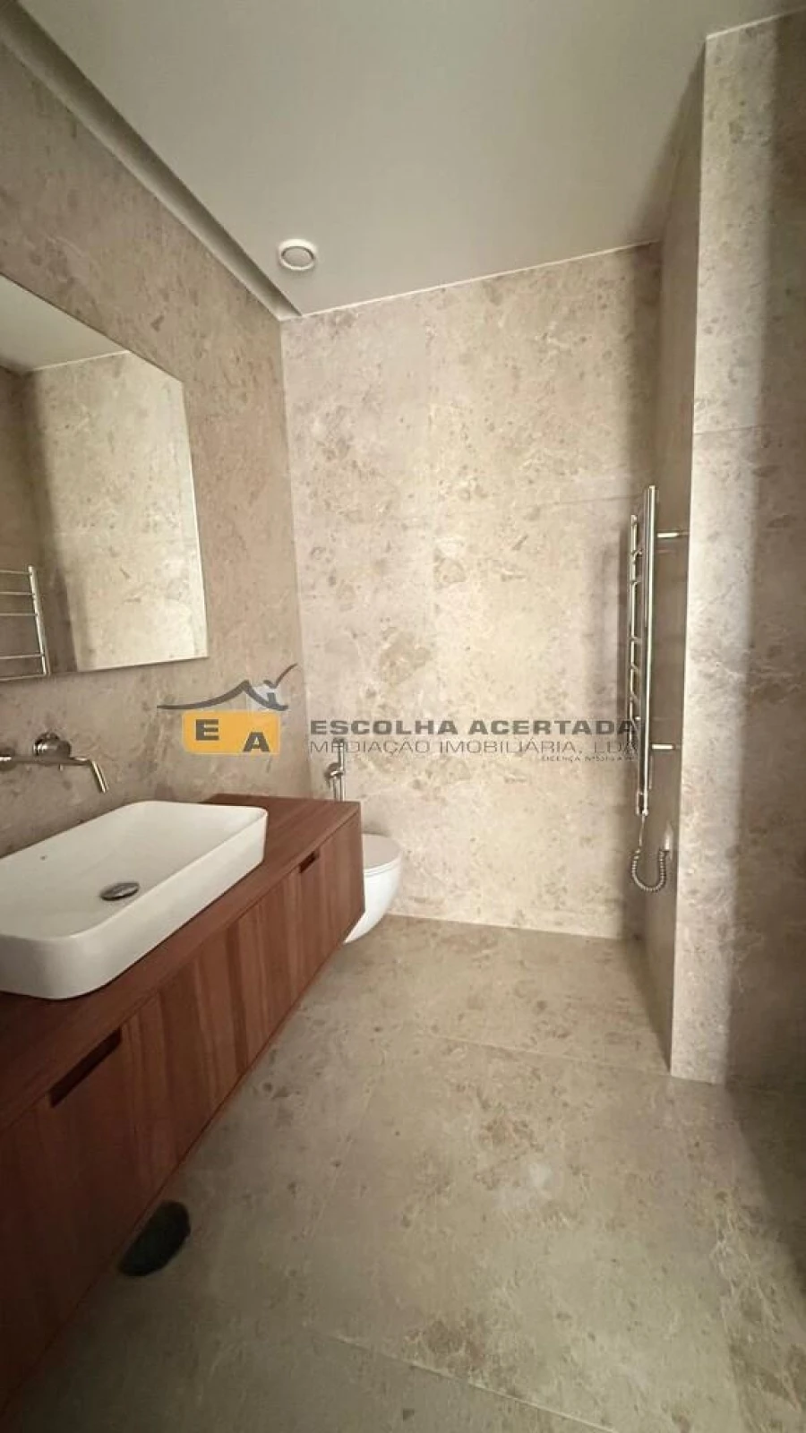 Apartamento T2 para Venda em Cidade da Maia Foto 28