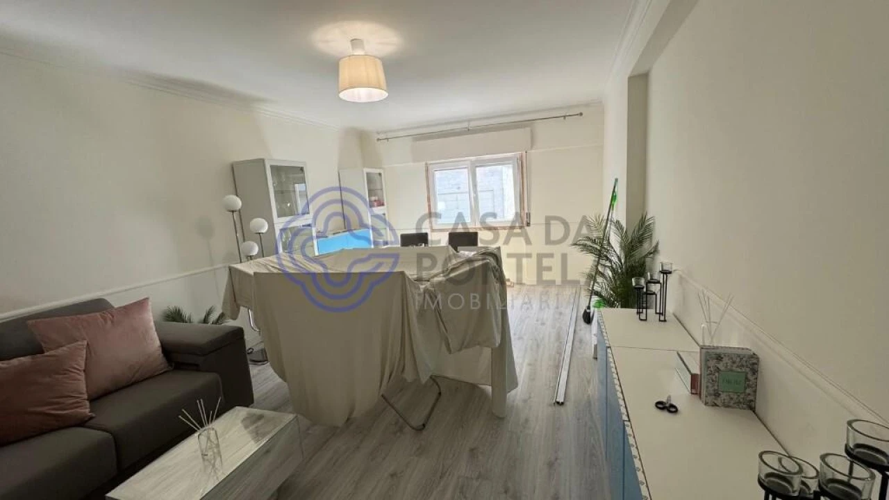 Apartamento T2 para Venda em Agualva e Mira-Sintra Foto 15