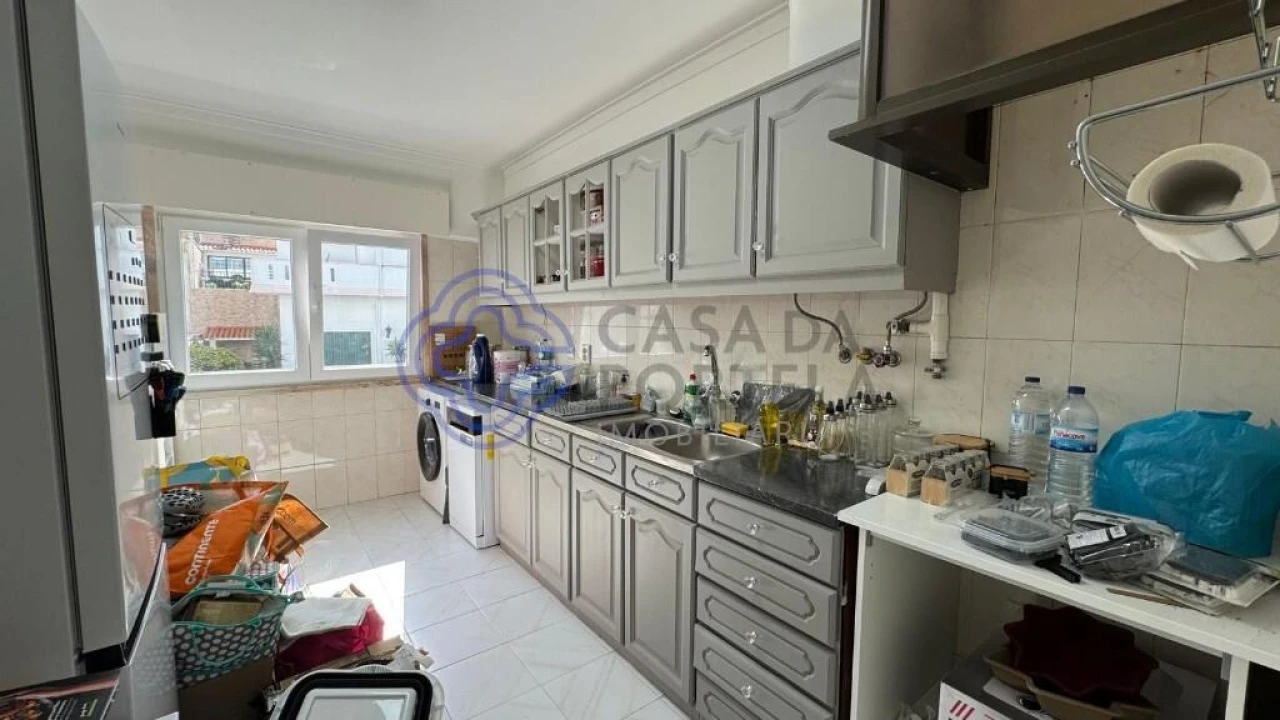 Apartamento T2 para Venda em Agualva e Mira-Sintra Foto 5