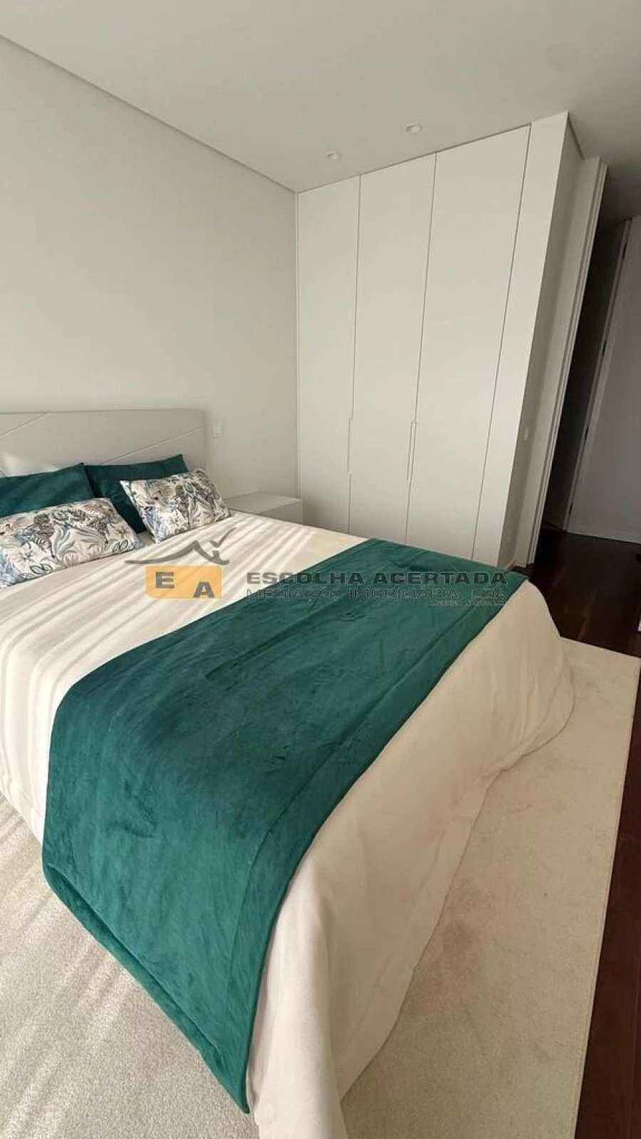 Apartamento T4 para Venda em Cidade da Maia Foto 23
