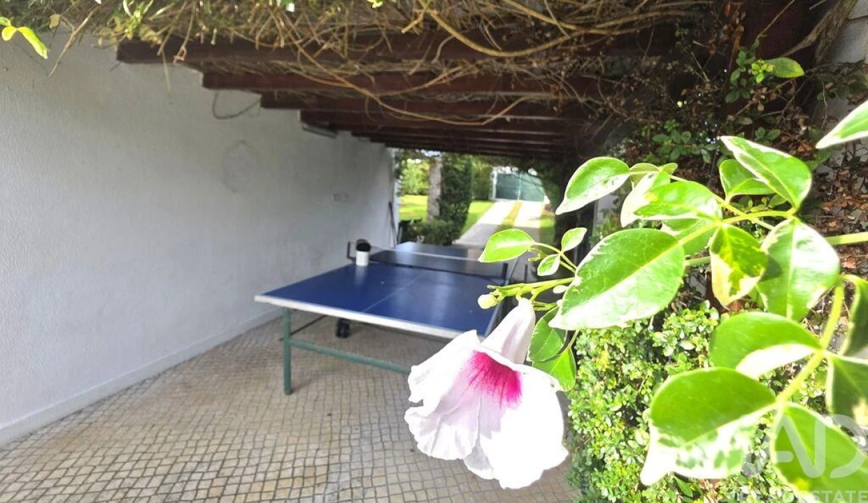Moradia T6 para Venda em Corroios Foto 11