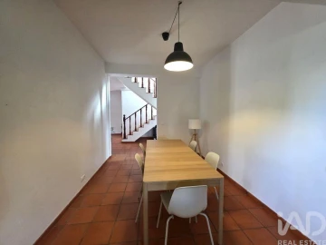 Moradia T6 para Venda em Corroios