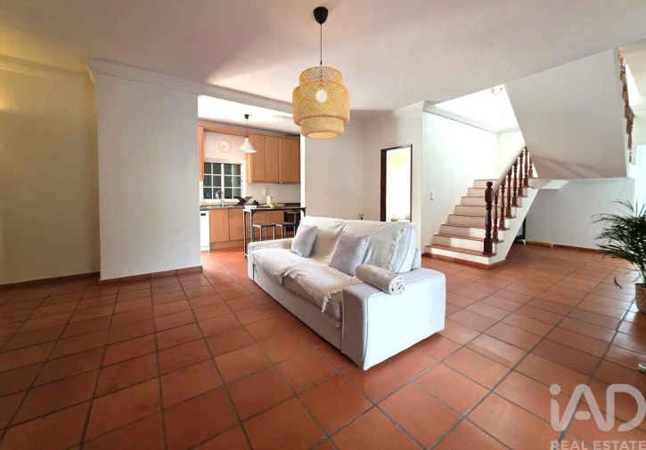 Moradia T6 para Venda em Corroios Foto 30