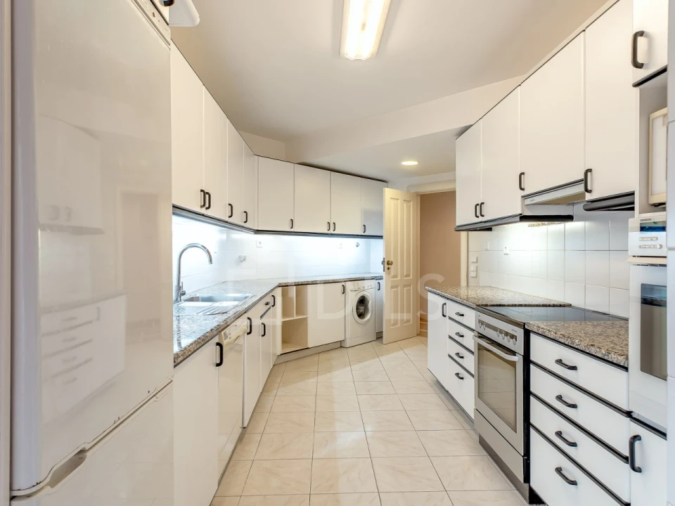 Apartamento T3 para Venda em Cascais e Estoril Foto 6