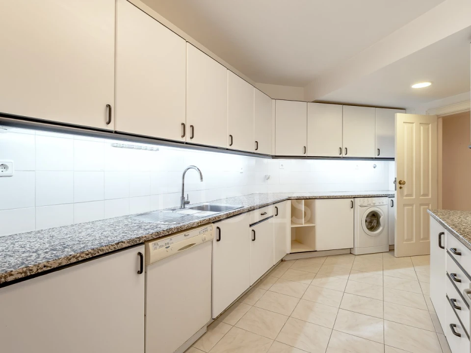 Apartamento T3 para Venda em Cascais e Estoril Foto 22