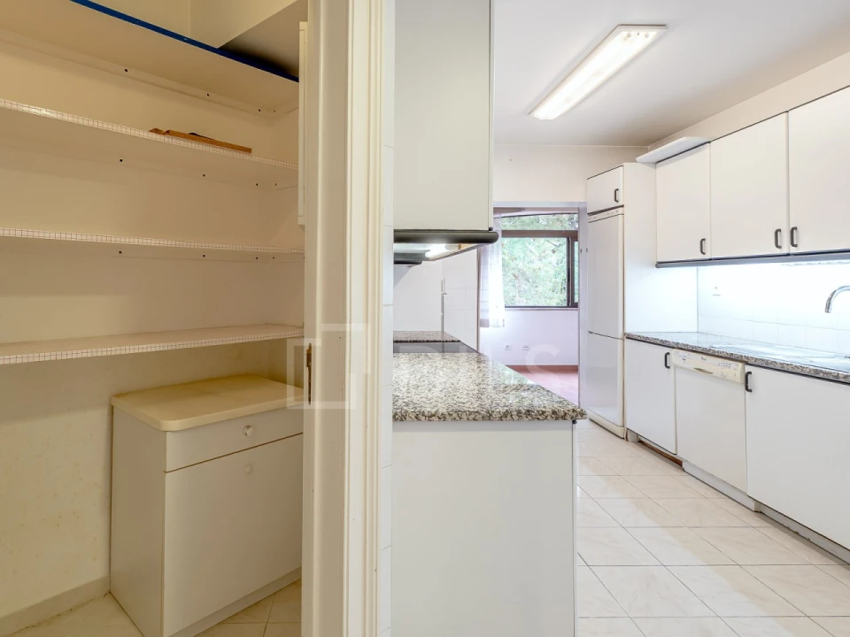 Apartamento T3 para Venda em Cascais e Estoril Foto 24