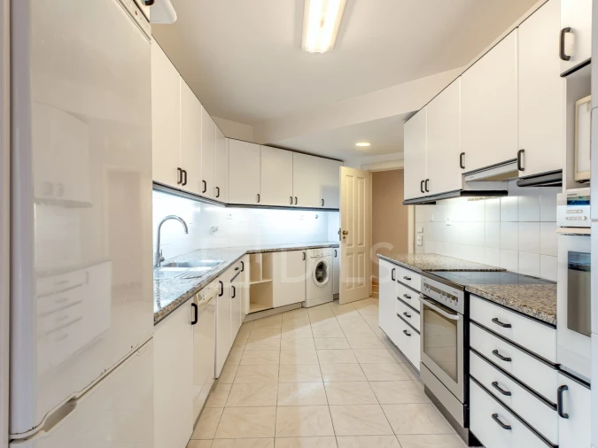 Apartamento T3 para Venda em Cascais e Estoril Foto 6