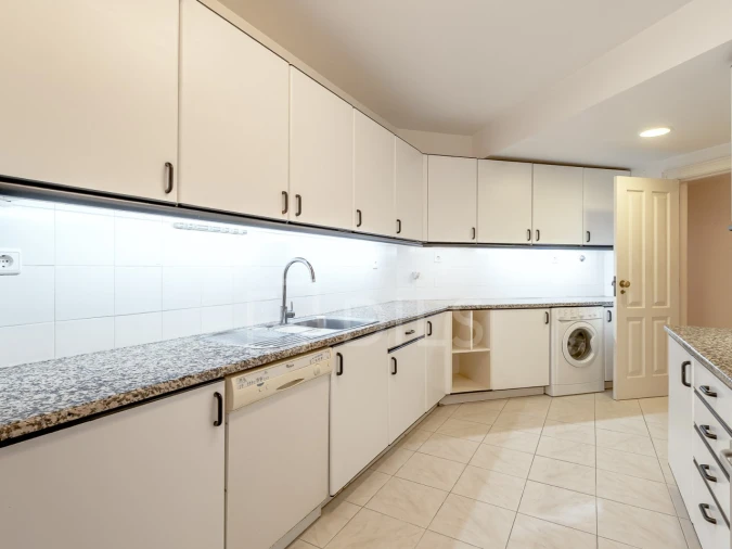 Apartamento T3 para Venda em Cascais e Estoril Foto 22