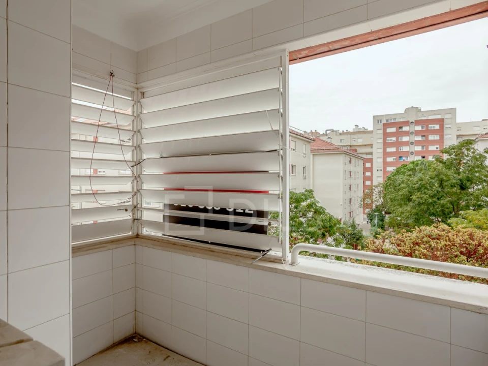 Apartamento T3 para Venda em Lumiar Foto 6