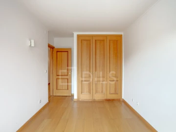 Apartamento T3 para Venda em Lumiar