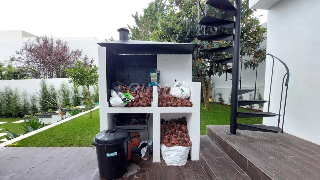 Moradia T5 para Venda em Cascais e Estoril Foto 44