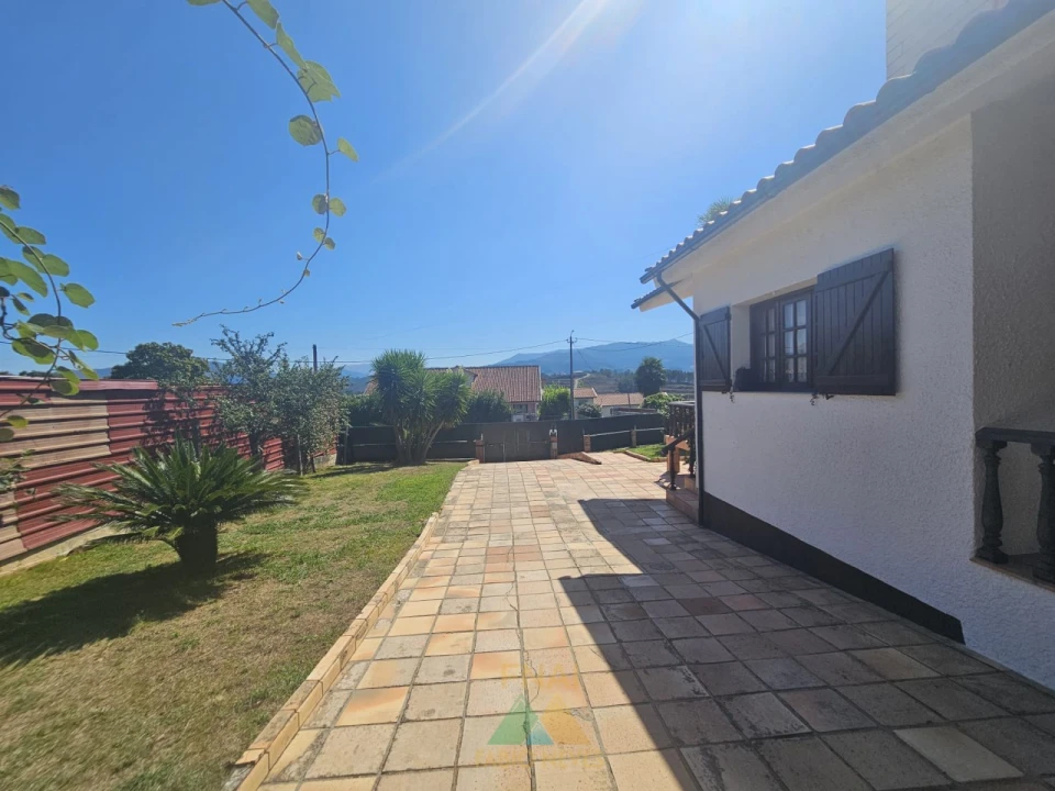 Moradia T4 para Venda em Arco de Baúlhe e Vila Nune Foto 55