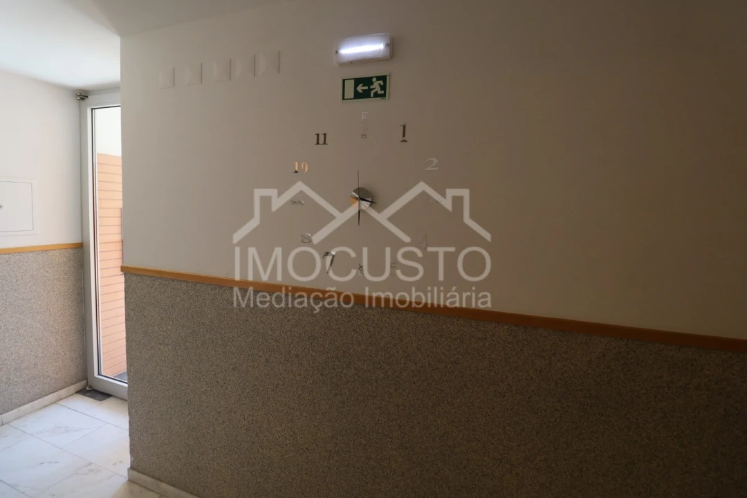 Apartamento T1 para Venda em Monte Gordo Foto 18