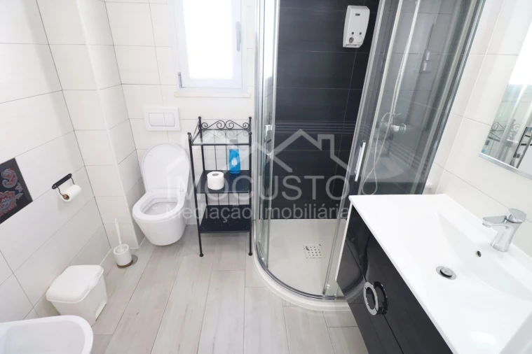 Apartamento T1 para Venda em Monte Gordo Foto 5