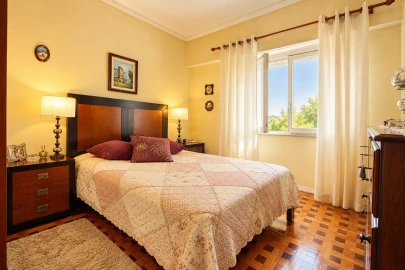 Apartamento T3 para Venda em Algés, Linda-A-Velha e Cruz Quebrada-Dafundo