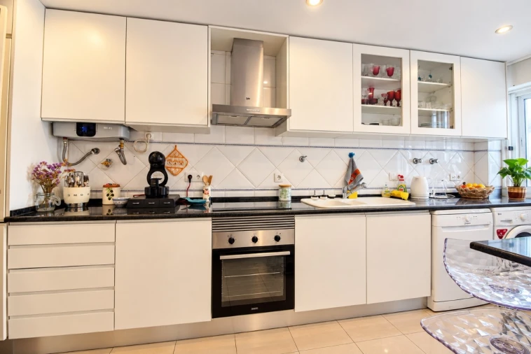 Apartamento T3 para Venda em Algés, Linda-A-Velha e Cruz Quebrada-Dafundo Foto 5