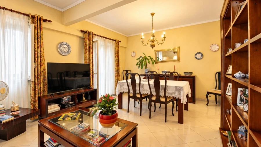 Apartamento T3 para Venda em Algés, Linda-A-Velha e Cruz Quebrada-Dafundo