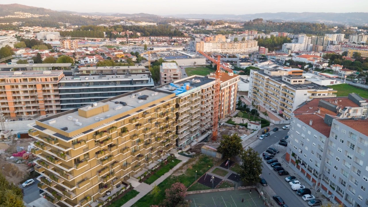 Apartamento T2 para Venda em Vila Nova de Famalicão e Calendário Foto 1