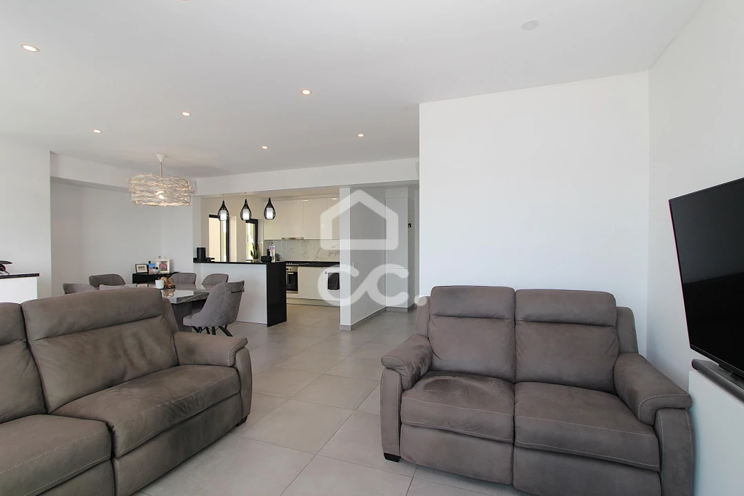 Apartamento T3 para Venda em Armação de Pera Foto 10