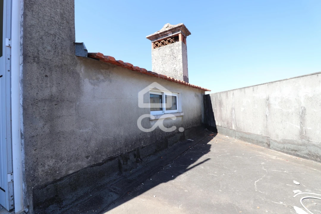 Moradia T2 para Venda em Chão de Couce Foto 18