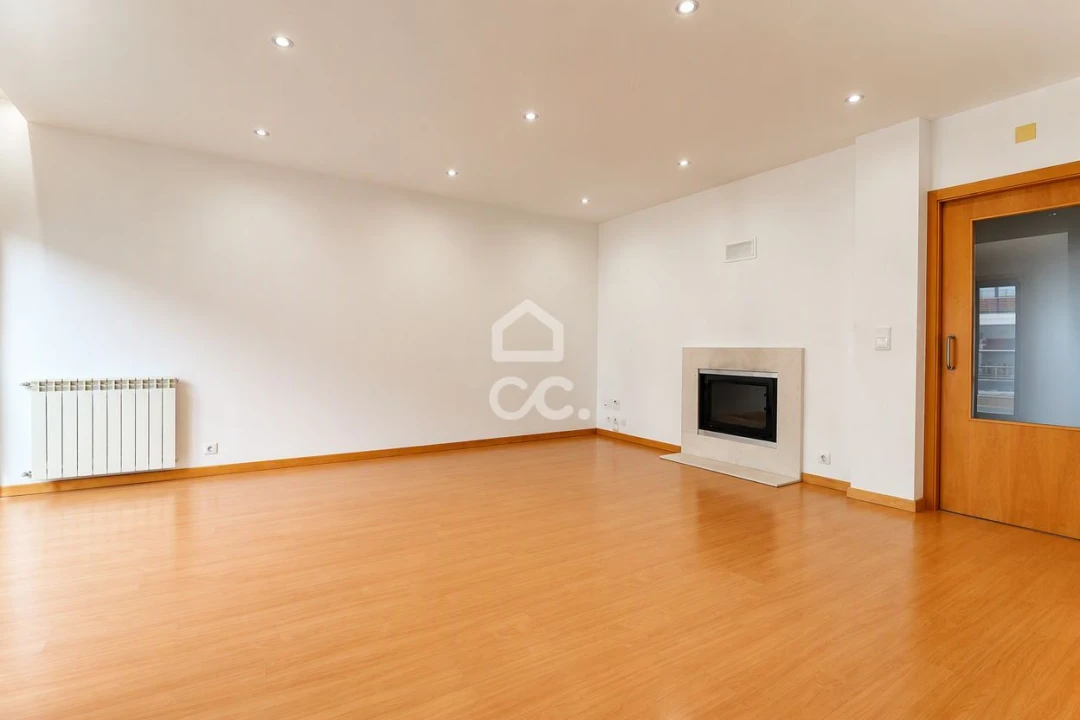 Apartamento T3 para Venda em Ovar, São João, Arada e São Vicente de Pereira Jusã Foto 6