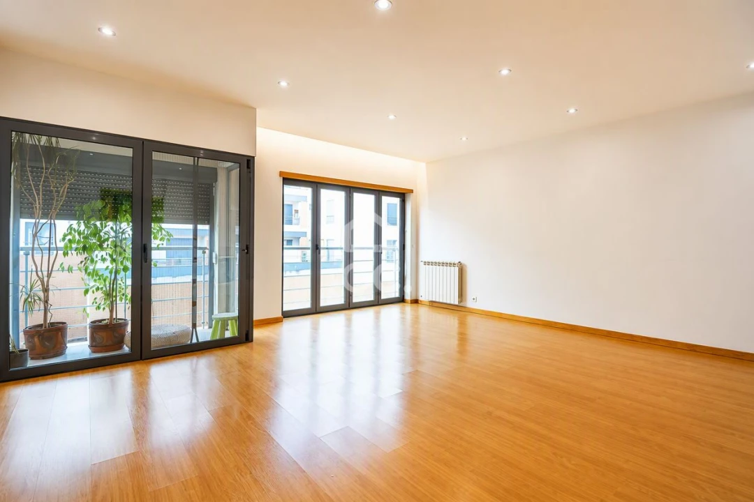 Apartamento T3 para Venda em Ovar, São João, Arada e São Vicente de Pereira Jusã Foto 3