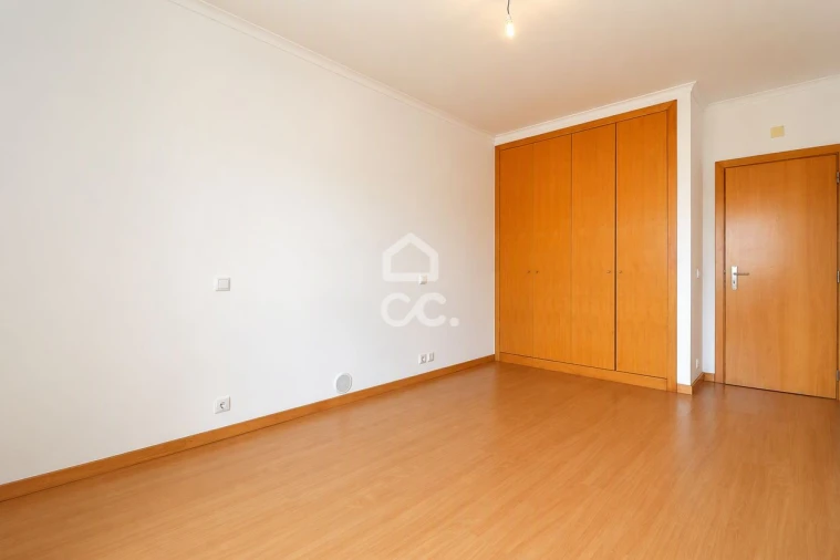 Apartamento T3 para Venda em Ovar, São João, Arada e São Vicente de Pereira Jusã Foto 9